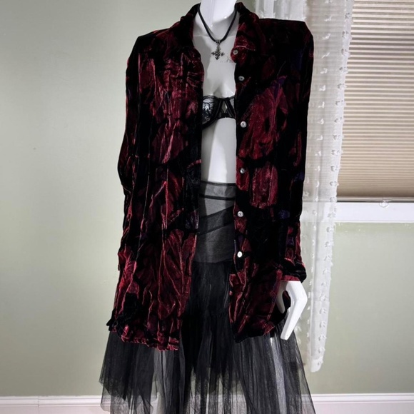 Vintage Velvet Burnout Floral Button-Down – Burgundy/Black – Size M - Picture 6 of 7